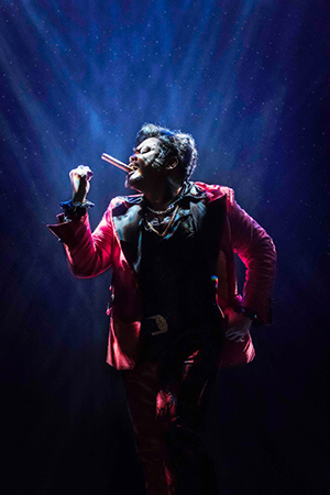 MISS SAIGON. Red Concepcion 'The Engineer' Photo © Johan Persson sml